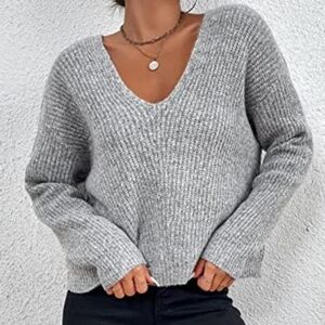 FOREVER 21 Gray V-Neck Knit Longsleeve Sweater Size Small